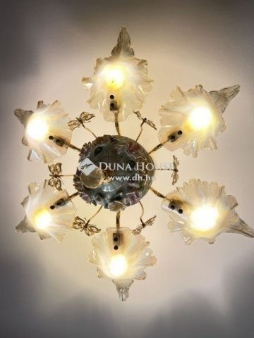 Eladó családi ház, Budapesten, II. kerületben 393.75 M Ft