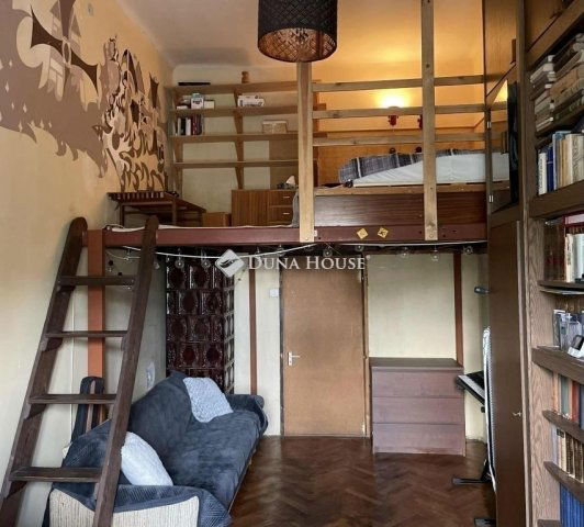 Eladó téglalakás, Budapesten, VI. kerületben 124.9 M Ft