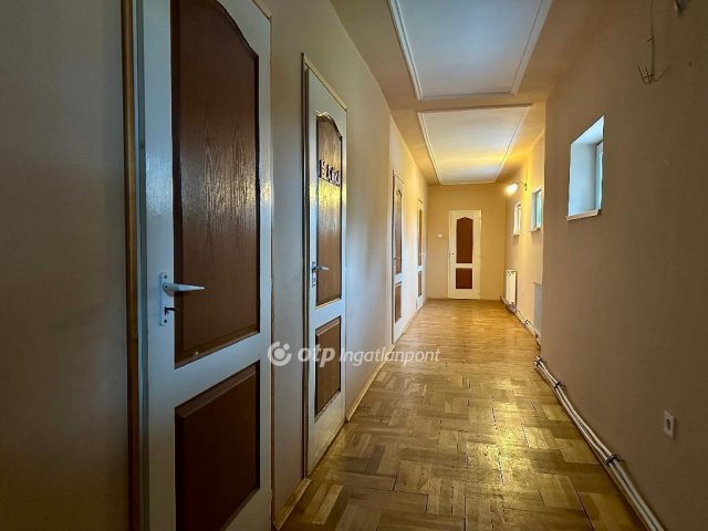 Eladó mezogazdasagi ingatlan, Dánszentmiklóson 124 M Ft