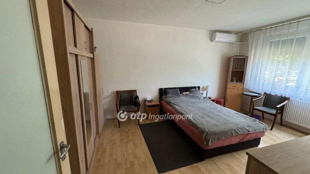 Eladó panellakás, Budapesten, XV. kerületben 52.5 M Ft