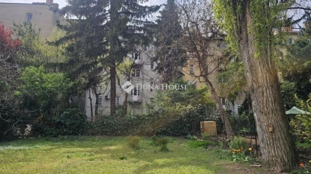 Eladó téglalakás, Budapesten, XII. kerületben 93 M Ft, 2 szobás