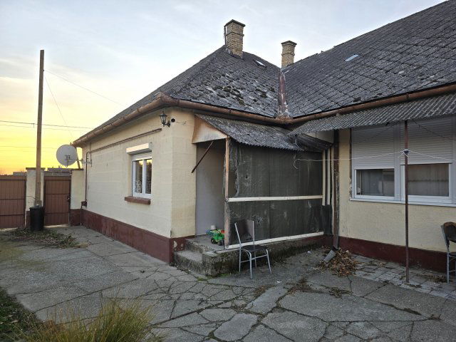 Eladó családi ház, Miskén 11.9 M Ft, 3+1 szobás