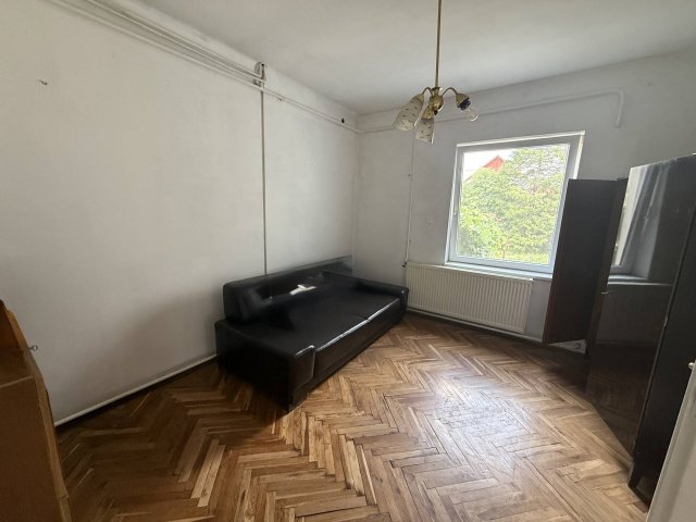 Eladó családi ház, Pomázon 110 M Ft, 4+2 szobás