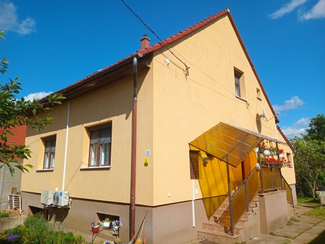 Eladó családi ház, Gyálon, Somogyi Béla utcában 129.9 M Ft