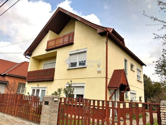 Eladó családi ház, Piliscséven 94.9 M Ft, 5 szobás