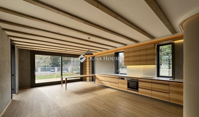 Kiadó családi ház, albérlet, Budapesten, II. kerületben