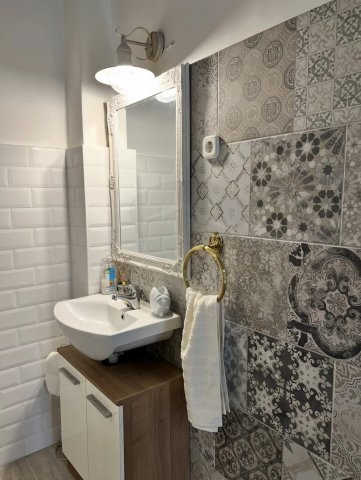 Eladó téglalakás, Budapesten, V. kerületben 99.9 M Ft, 2 szobás