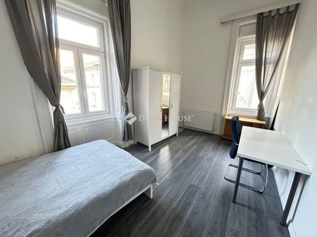 Eladó téglalakás, Budapesten, V. kerületben, Havas utcában