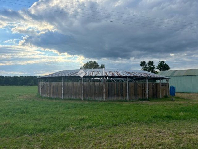 Eladó mezogazdasagi ingatlan, Lentiben 230 M Ft