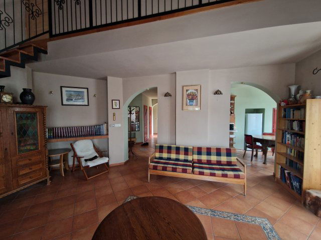 Kiadó téglalakás, albérlet, Szegeden 300 E Ft / hó, 4 szobás