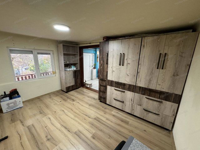 Eladó családi ház, Nyíregyházán 22.2 M Ft, 1 szobás