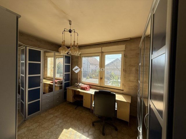 Eladó családi ház, Budapesten, XVIII. kerületben 149.9 M Ft