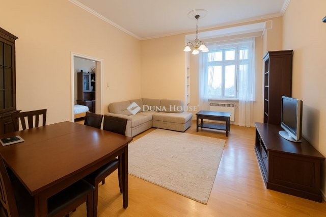 Eladó téglalakás, Budapesten, XIII. kerületben 110 M Ft