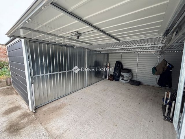 Eladó téglalakás, Szombathelyen 44.9 M Ft, 2 szobás