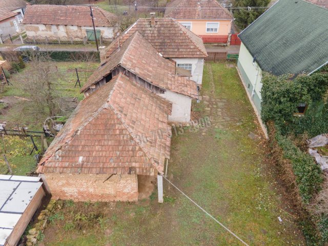 Eladó családi ház, Romhányon 15 M Ft, 3 szobás