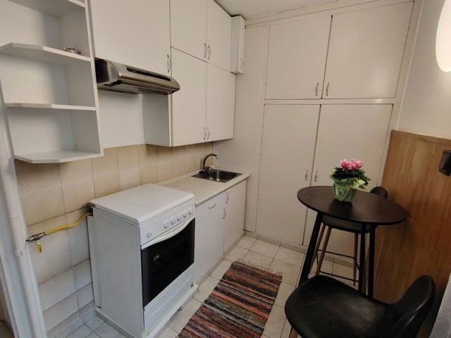 Eladó panellakás, Pécsett 47.5 M Ft, 2 szobás