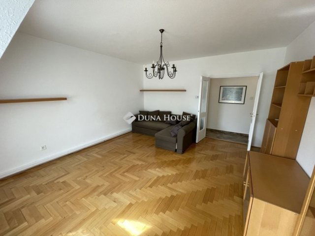 Eladó téglalakás, Budapesten, IV. kerületben 74.9 M Ft, 2 szobás