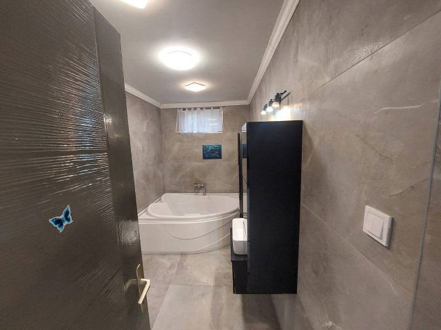 Eladó családi ház, Léhen 22 M Ft, 3 szobás