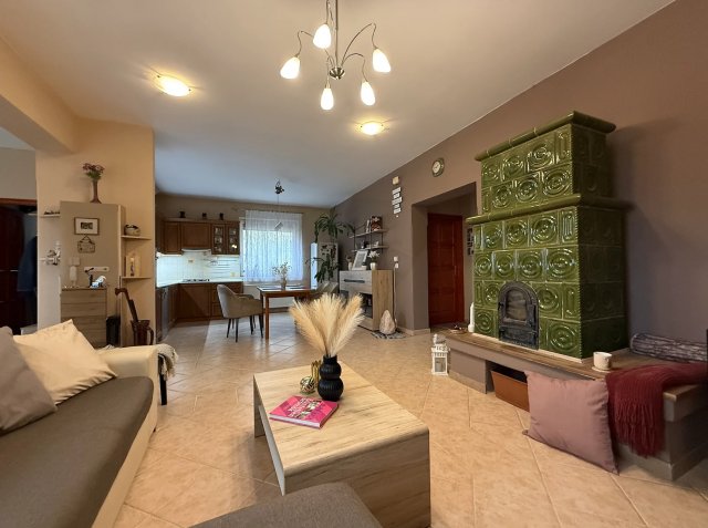 Eladó ikerház, Érden 119 M Ft, 3 szobás / költözzbe.hu