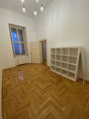 Kiadó téglalakás, albérlet, V. kerületben, Reáltanoda utcában