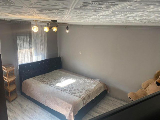 Eladó családi ház, Abonyban 29.9 M Ft, 1 szobás