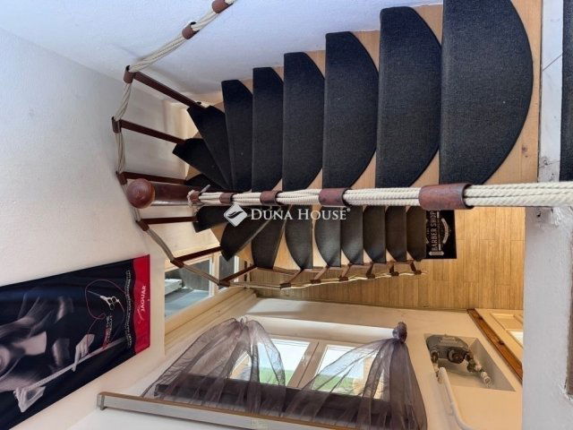 Eladó családi ház, Budapesten, XVII. kerületben 98 M Ft