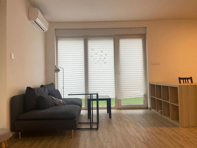 Kiadó téglalakás, albérlet, Pécsett 230 E Ft / hó, 2 szobás