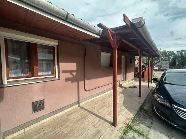 Eladó téglalakás, Pécelen 45.4 M Ft, 2 szobás