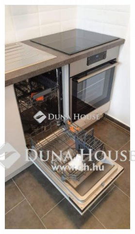 Kiadó téglalakás, albérlet, Pécsett 220 E Ft / hó, 1+1 szobás