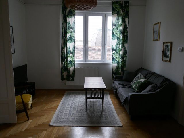 Eladó téglalakás, VIII. kerületben, Bródy Sándor utcában