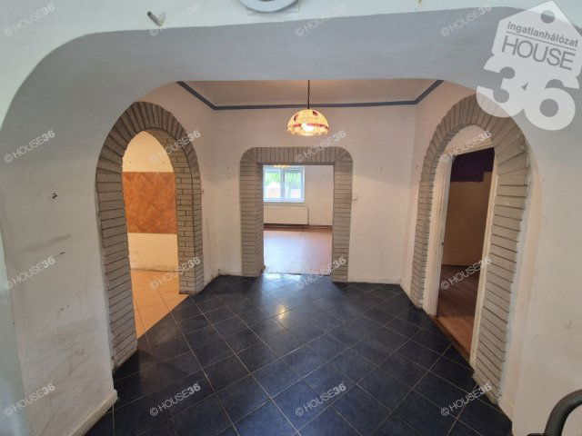 Eladó családi ház, Kecskeméten 57.9 M Ft, 3 szobás