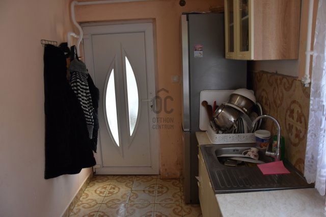 Eladó családi ház, Inárcson 54.9 M Ft, 4 szobás