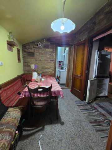 Eladó családi ház, Mezőhegyesen 3.5 M Ft, 1+1 szobás