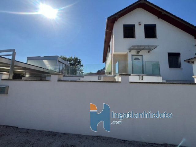 Eladó családi ház, Iregszemcsén 160 M Ft, 4 szobás