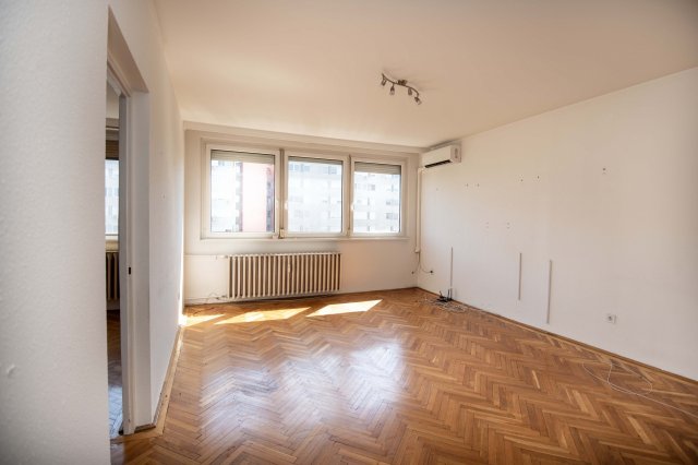 Eladó panellakás, Budapesten, XIV. kerületben, Zsálya utcában