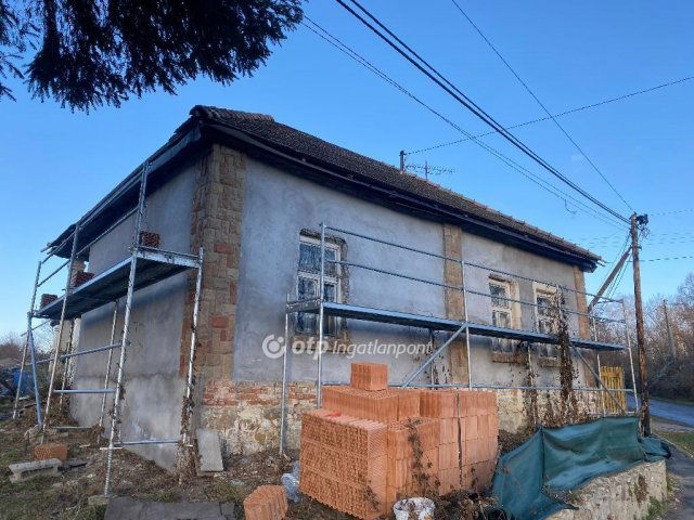 Eladó családi ház, Magyarnándoron 7.9 M Ft, 5 szobás