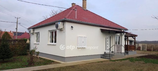 Eladó családi ház, Nyírbogdányon 44.9 M Ft, 2 szobás