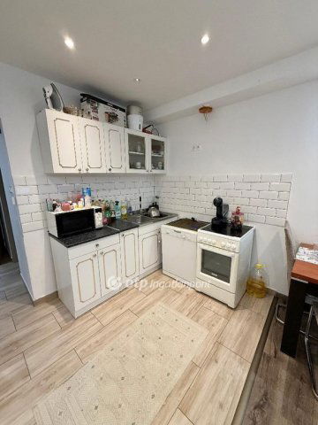 Eladó téglalakás, Nyíregyházán 46 M Ft, 2 szobás