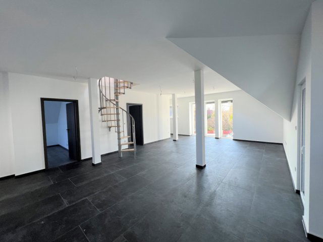 Eladó családi ház, Veresegyházon, Salamon utcában 119.9 M Ft