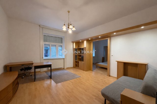 Eladó téglalakás, Budapesten, I. kerületben 142 M Ft, 2 szobás