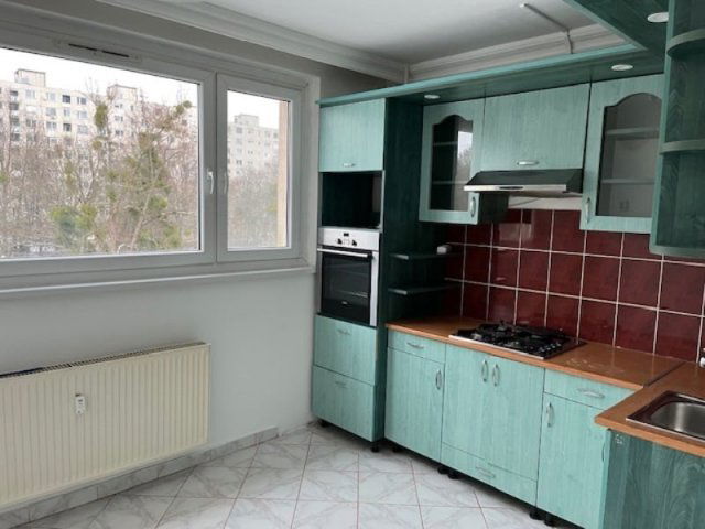 Kiadó panellakás, albérlet, Miskolcon 130 E Ft / hó, 2+1 szobás