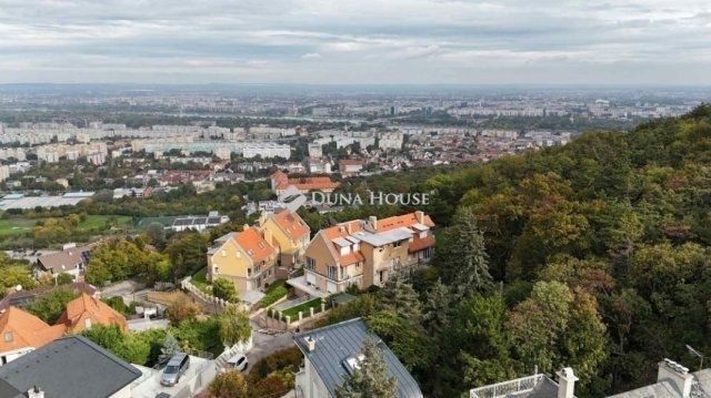 Eladó téglalakás, Budapesten, III. kerületben 326 M Ft, 5 szobás