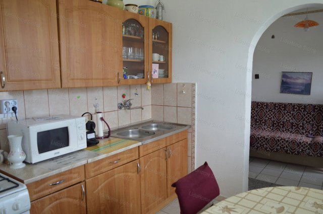 Eladó családi ház, Tabon 29.9 M Ft, 2 szobás