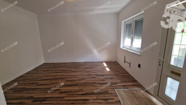 Eladó családi ház, Kecskeméten 29.9 M Ft, 1 szobás