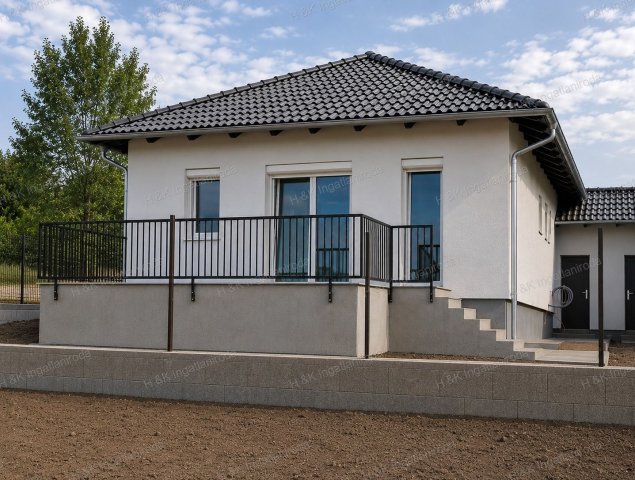 Eladó családi ház, Őrbottyánban 92.85 M Ft, 4 szobás