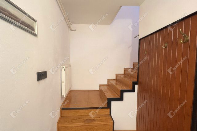 Eladó sorház, Sopronban 119.9 M Ft, 5 szobás