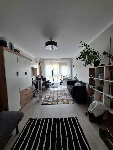 Eladó panellakás, Pécsett 42.2 M Ft, 2 szobás