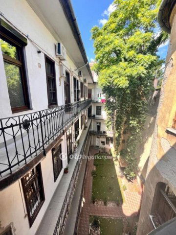 Eladó téglalakás, Budapesten, XII. kerületben 155 M Ft, 5 szobás