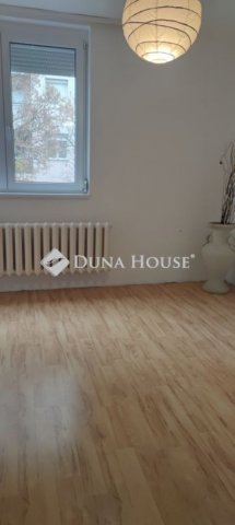 Eladó téglalakás, Székesfehérvárott 57 M Ft, 3 szobás