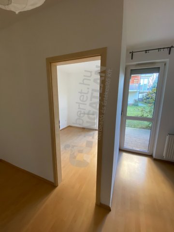 Kiadó téglalakás, albérlet, XI. kerületben, Kelenföldi úton